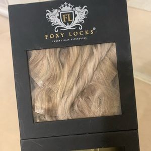 Foxy Locks Seamless Extensions